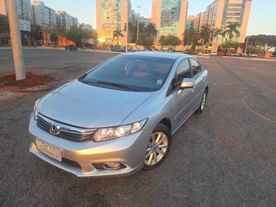 Carro 2.0 LXR 16V FLEX 4P AUTOMÁTICO