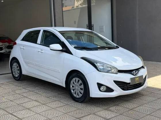 Carro 1.6 COMFORT STYLE 16V FLEX 4P AUTOMÁTICO