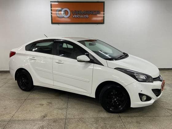 Carro 1.6 COMFORT PLUS 16V FLEX 4P AUTOMÁTICO