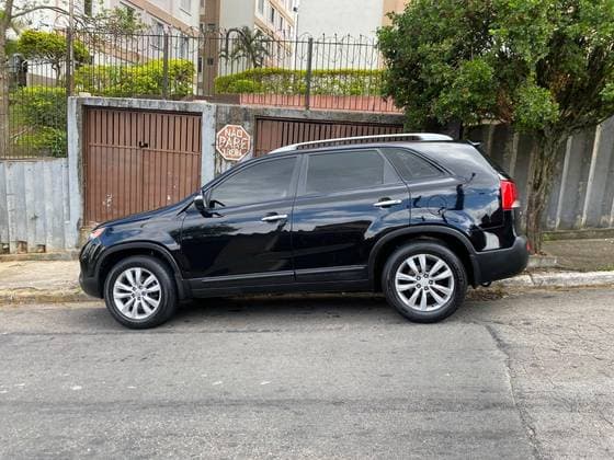 Carro 2.4 16V GASOLINA EX 7L AUTOMÁTICO