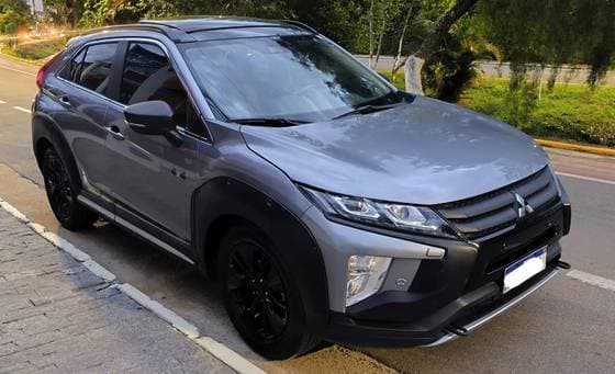 Carro 1.5 MIVEC TURBO GASOLINA HPE-S S-AWC CVT
