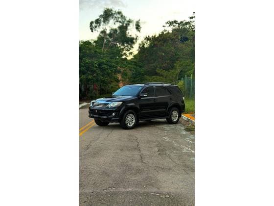 Carro 3.0 SRV 4X4 7 LUGARES 16V TURBO INTERCOOLER DIESEL 4P AUTOMÁTICO