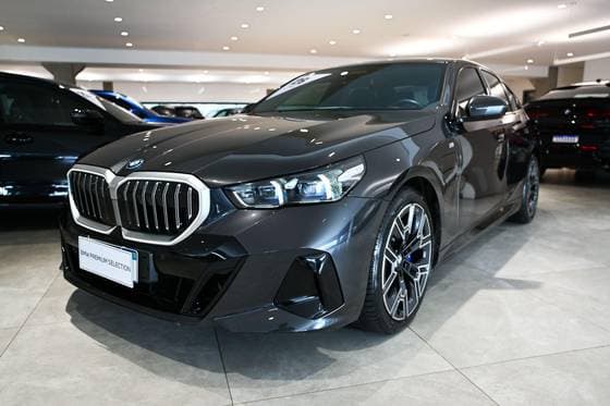 Carro 2.0 TWINPOWER PHEV M SPORT AUTOMÁTICO
