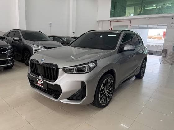 Carro 2.0 16V TURBO GASOLINA SDRIVE20I M SPORT STEPTRONIC