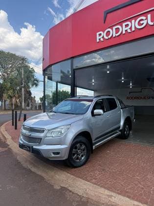 Carro 2.4 ADVANTAGE 4X2 CD 8V FLEX 4P MANUAL