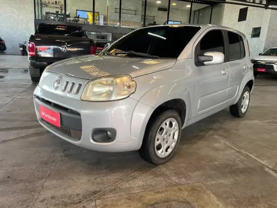 Carro 1.0 VIVACE 8V FLEX 4P MANUAL