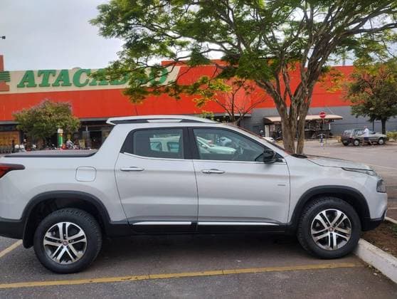 Carro 2.0 16V TURBO DIESEL VOLCANO 4WD AT9