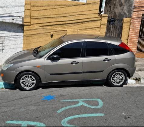 Carro 1.8 GLX 16V GASOLINA 4P MANUAL