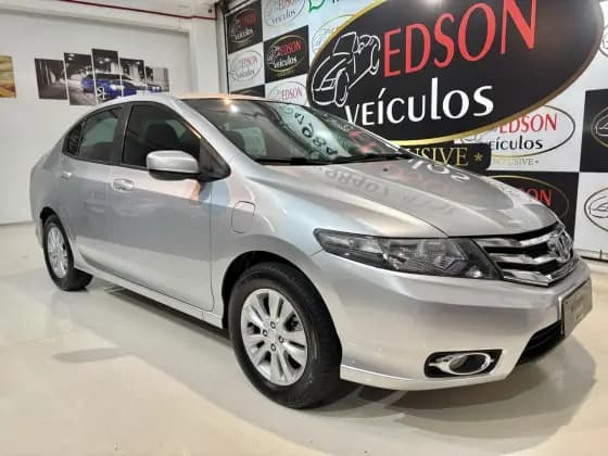 Carro 1.5 LX 16V FLEX 4P AUTOMÁTICO
