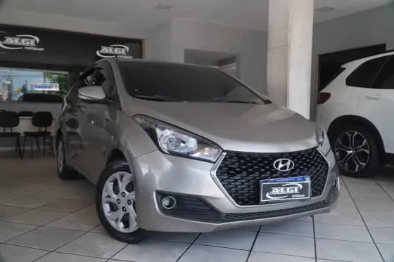 Carro 1.6 COMFORT PLUS 16V FLEX 4P AUTOMÁTICO