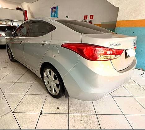 Carro 1.8 GLS 16V GASOLINA 4P AUTOMÁTICO