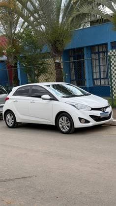 Carro 1.6 PREMIUM 16V FLEX 4P MANUAL
