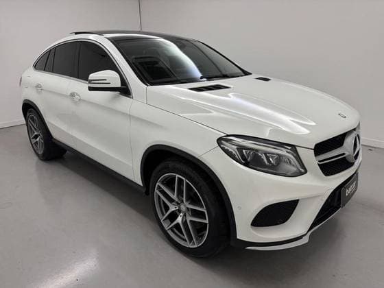Carro 3.0 V6 GASOLINA COUPÉ 4MATIC 9G-TRONIC