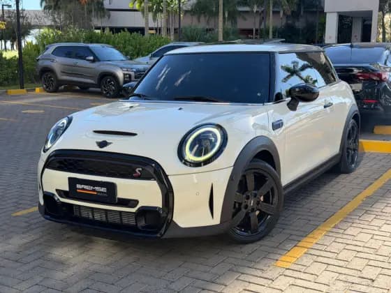 Carro 2.0 16V TWINPOWER GASOLINA S TOP 2P STEPTRONIC