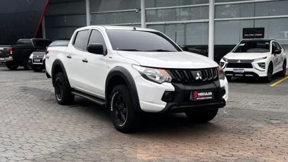 Carro 2.4 16V TURBO DIESEL OUTDOOR GLS CD 4X4 AUTOMÁTICO