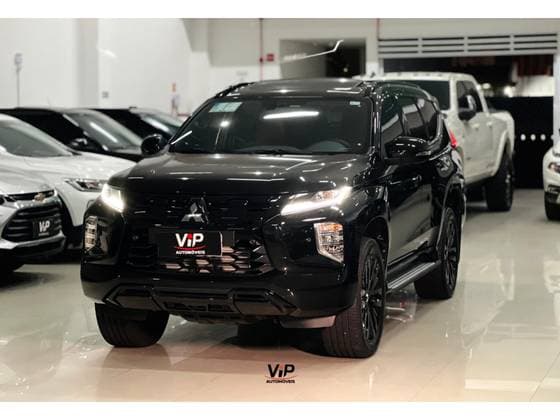 Carro 2.4 16V MIVEC TURBO DIESEL LEGEND BLACK AWD AUTOMÁTICO