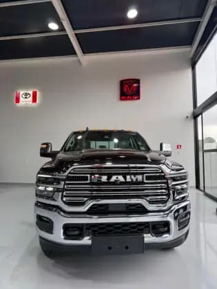 Carro 6.7 I6 TURBO DIESEL LARAMIE CD 4X4 AUTOMÁTICO