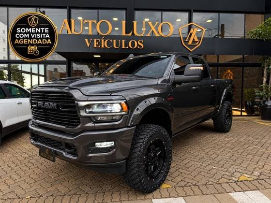 Carro 6.7 I6 TURBO DIESEL LARAMIE CD 4X4 AUTOMÁTICO