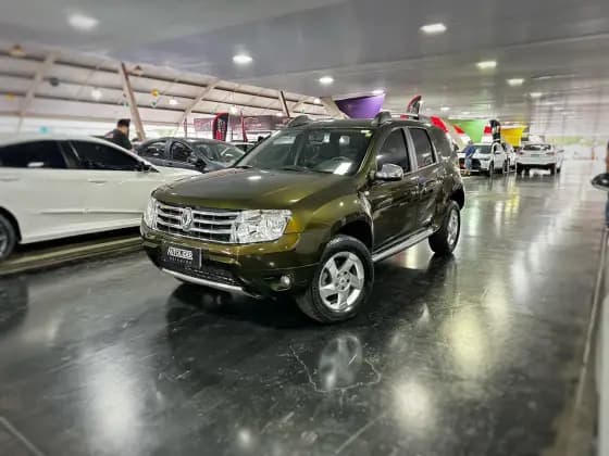 Carro 1.6 DYNAMIQUE 4X2 16V FLEX 4P MANUAL