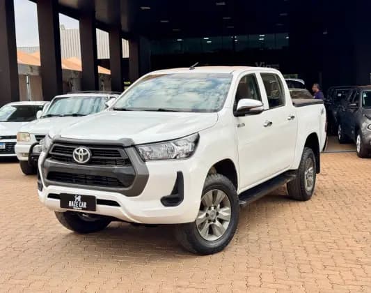 Carro 2.8 D-4D TURBO DIESEL CD POWER PACK 4X4 MANUAL