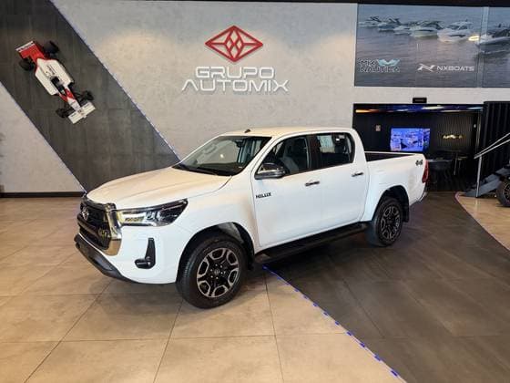 Carro 2.8 D-4D TURBO DIESEL CD SRV 4X4 AUTOMÁTICO