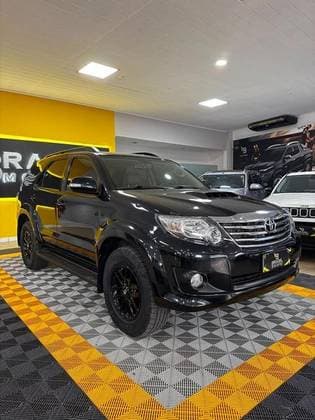 Carro 3.0 SRV TOP 4X4 CD 16V TURBO INTERCOOLER DIESEL 4P AUTOMÁTICO