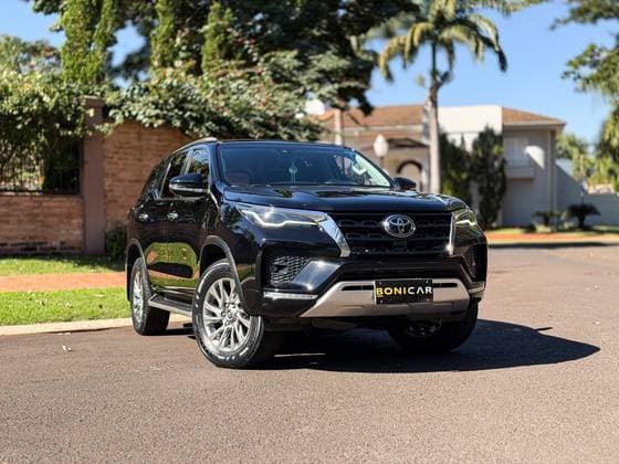 Carro 2.8 D-4D TURBO DIESEL SRX 7L 4X4 AUTOMÁTICO