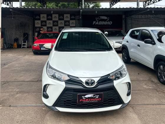 Carro 1.5 16V FLEX SEDAN XL LIVE MULTIDRIVE