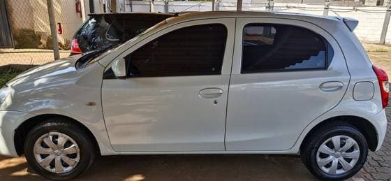 Carro 1.3 X 16V FLEX 4P MANUAL
