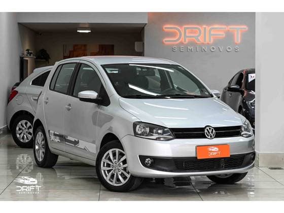 Carro 1.6 MI ROCK IN RIO 8V FLEX 4P MANUAL