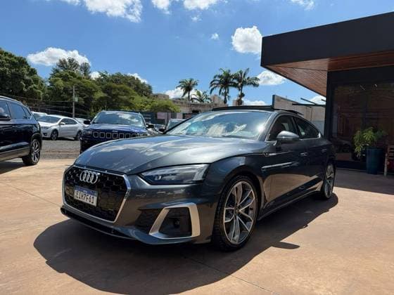 Carro 2.0 TFSI GASOLINA SPORTBACK S LINE S TRONIC