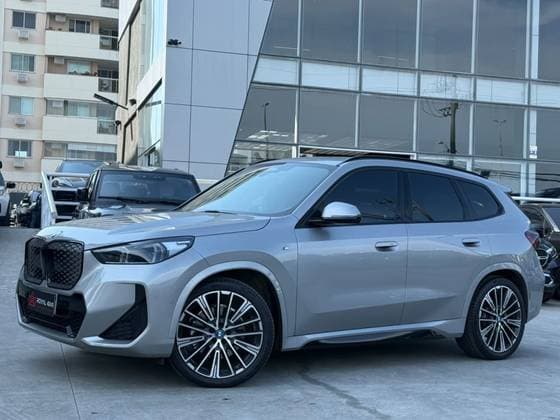 Carro ELÉTRICO XDRIVE30 M SPORT