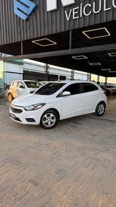 Carro 1.0 MPFI JOY 8V FLEX 4P MANUAL