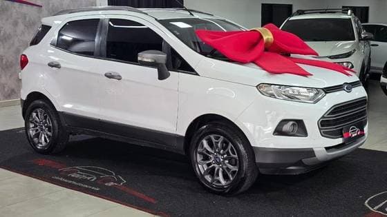 Carro 1.6 FREESTYLE 16V FLEX 4P MANUAL