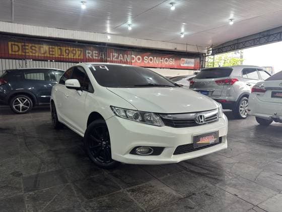 Carro 2.0 LXR 16V FLEX 4P AUTOMÁTICO