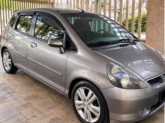 Carro 1.4 LX 8V GASOLINA 4P AUTOMÁTICO