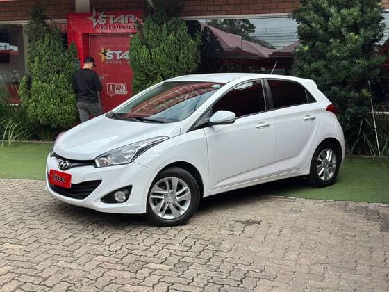 Carro 1.6 PREMIUM 16V FLEX 4P AUTOMÁTICO