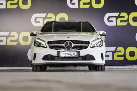 Carro 1.6 CGI FLEX 7G-DCT
