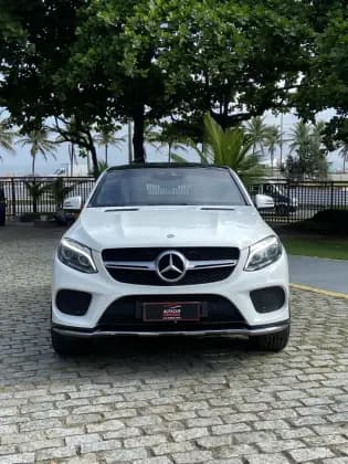 Carro 3.0 V6 GASOLINA HIGHWAY COUPÉ 4MATIC 9G-TRONIC