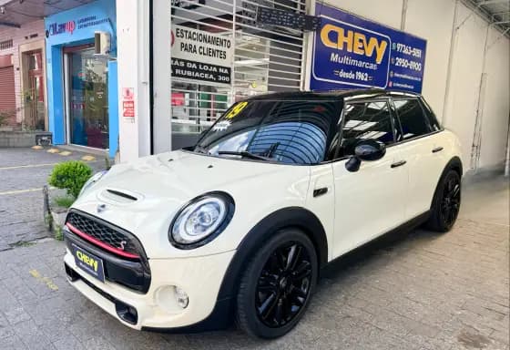 Carro 2.0 16V TWINPOWER GASOLINA S 4P STEPTRONIC