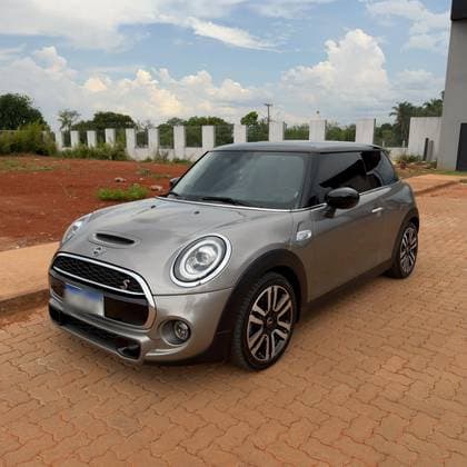Carro 2.0 16V TWINPOWER GASOLINA S 2P STEPTRONIC