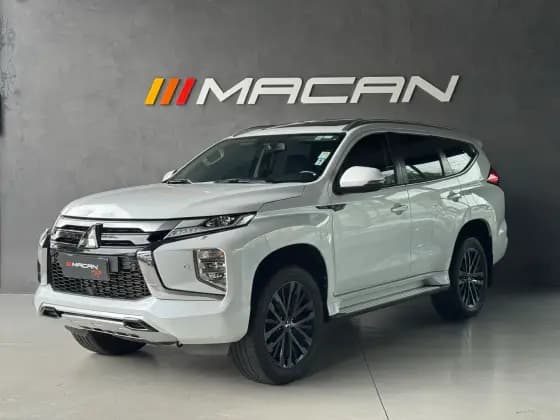 Carro 2.4 16V MIVEC TURBO DIESEL LEGEND AWD AUTOMÁTICO