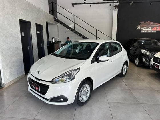 Carro 1.2 ACTIVE PACK 12V FLEX 4P MANUAL
