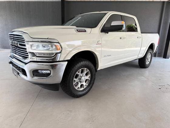 Carro 6.7 I6 TURBO DIESEL LARAMIE CD 4X4 AUTOMÁTICO
