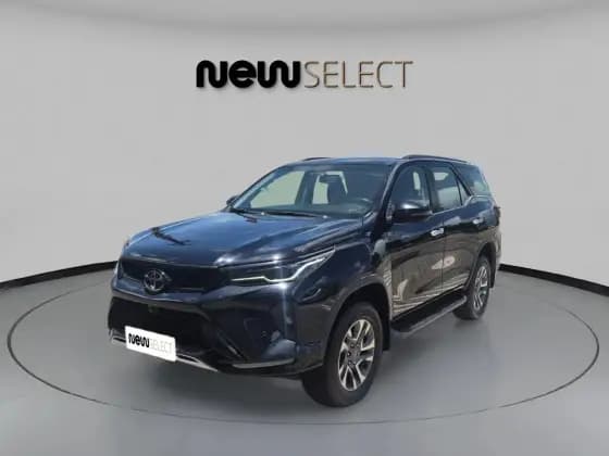 Carro 2.8 D-4D TURBO DIESEL SRX PLATINUM 4X4 AUTOMÁTICO