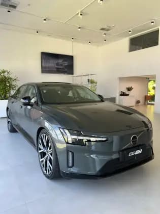 Carro 106 KW ELÉTRICO ULTRA AWD