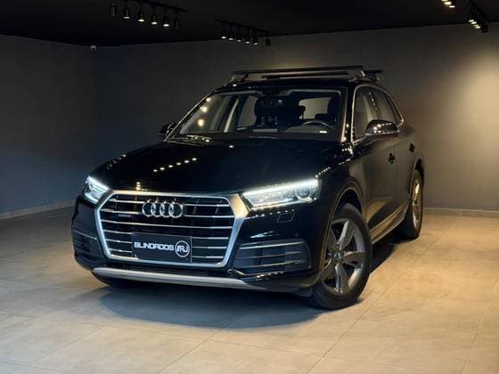 Carro 2.0 TFSI GASOLINA AMBIENTE S TRONIC