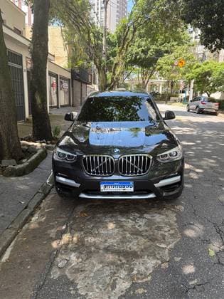 Carro 2.0 16V GASOLINA X LINE XDRIVE30I STEPTRONIC