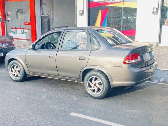 Carro 1.0 MPFI LS 8V FLEX 4P MANUAL