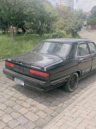 Carro 4.1 DIPLOMATA SE 12V ÁLCOOL 4P MANUAL